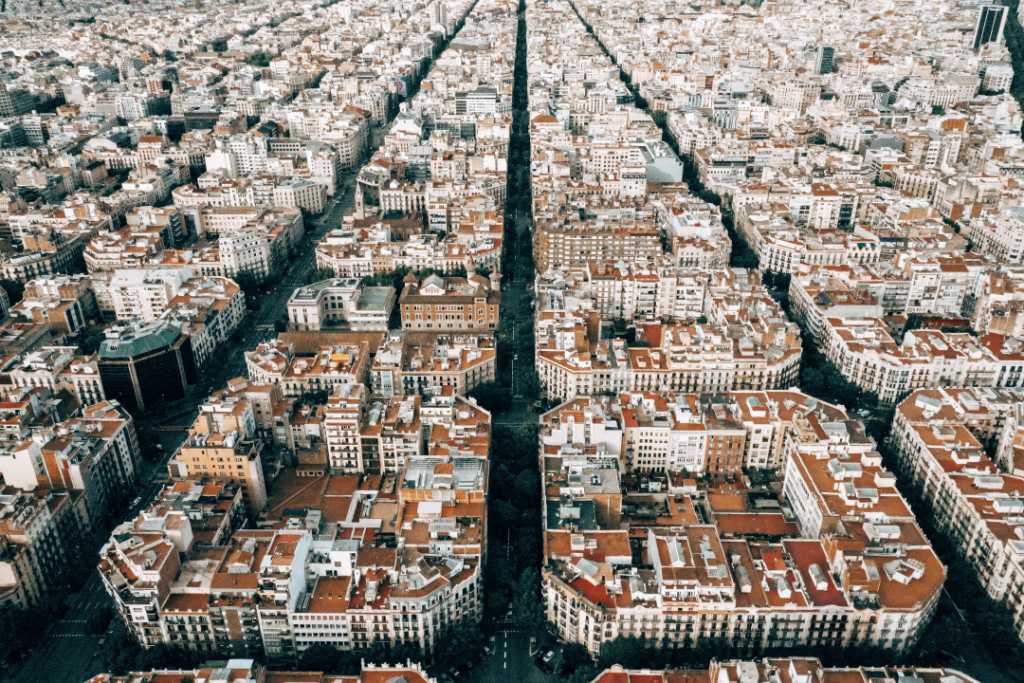 kaspars-upmanis-nD2WzCZrlLE-unsplash Where to stay when hosting a corporate event in Barcelona